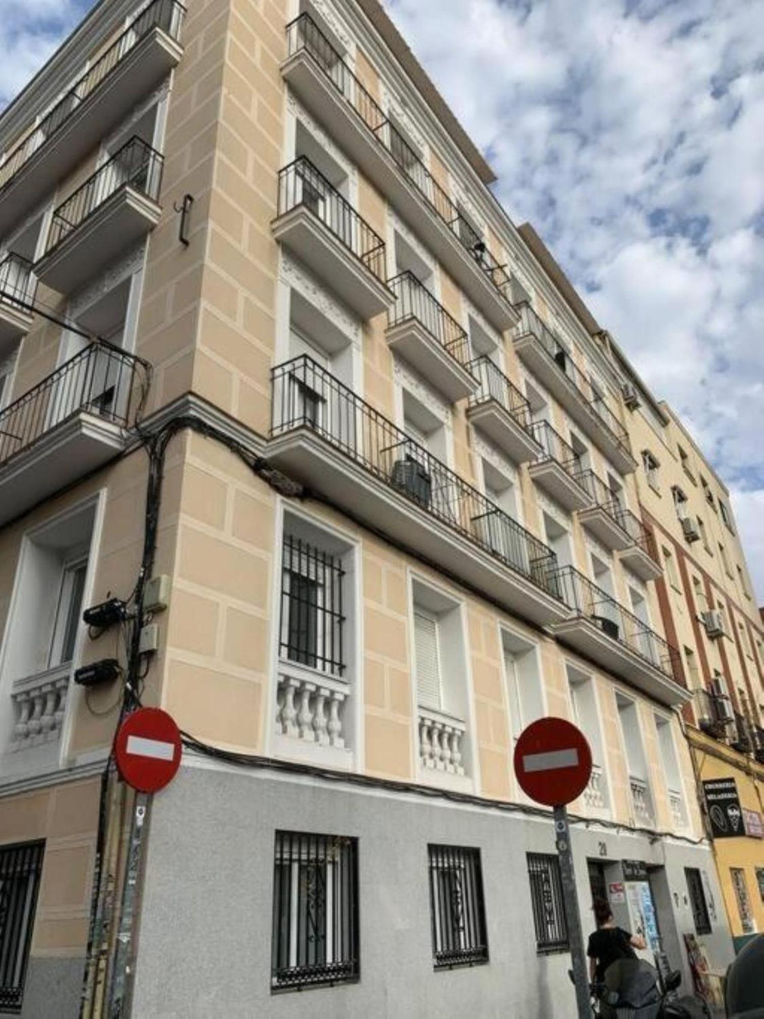 Diseno Moderno Y Confort En Puerta Del Angel Madrid Esterno foto